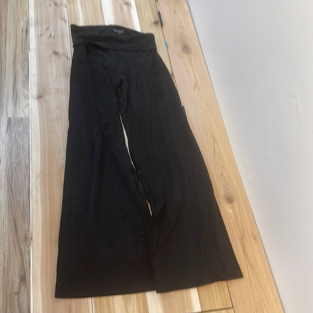 Boob maternity flair leggings